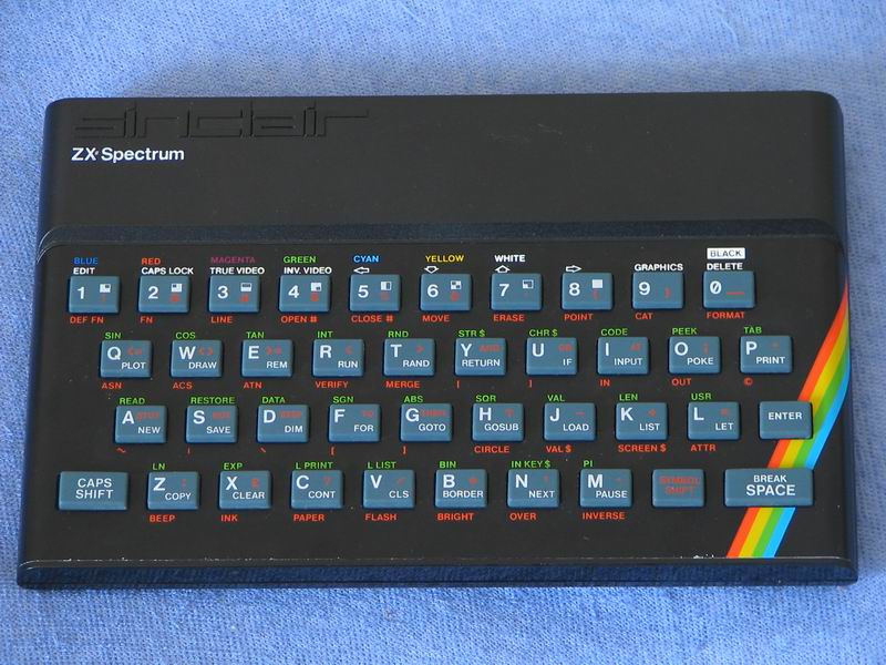 [http://www.zdenekstary.info/ZXSpectrum/ZX%20Spectr um%2048kB%20velky.JPG]